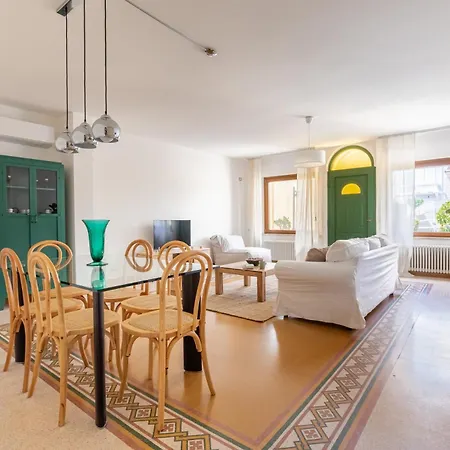 Nyaraló Verdemare, A Parcheggio Privato E Splendido Giardino
