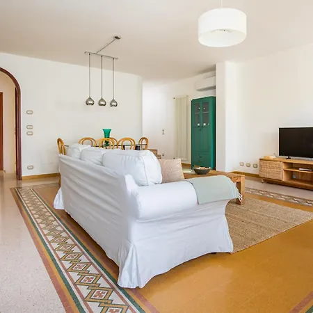 Verdemare, A Parcheggio Privato E Splendido Giardino Nyaraló Viareggio