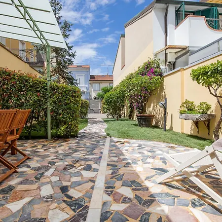 Nyaraló Verdemare, A Parcheggio Privato E Splendido Giardino